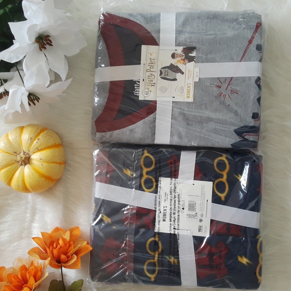 NWT Harry Potter Ladies Pajamas 2 piece Se… - Picture 3 of 5